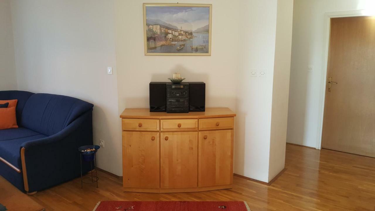 Apartment Valentina Пореч Экстерьер фото