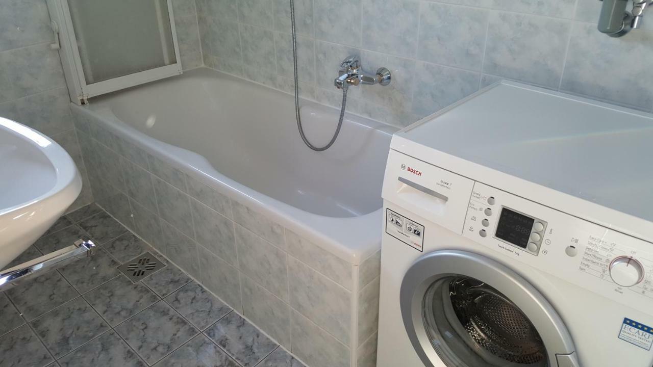Apartment Valentina Пореч Экстерьер фото